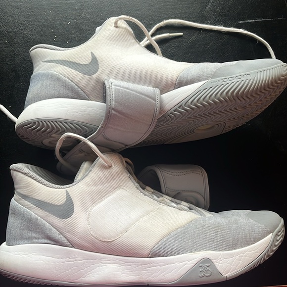 Nike KD Zoom Men’s Sneaker - Picture 7 of 12